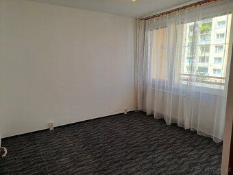 Pronájem bytu 3+1 s balkonem, 74 m², Plzeň – Košutka
Nabízím