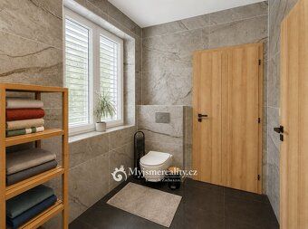 Ev.č. 00135 Nadčasový rodinná vila s dispozicí 6+KK, garáží,