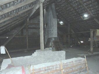 Nabízím řadový rodinný dům se zahradou, nacházející se ve tř
