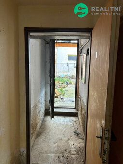 Hledáte startovací rodinné bydlení, které kombinuje klid ven