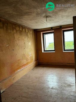 Hledáte startovací rodinné bydlení, které kombinuje klid ven