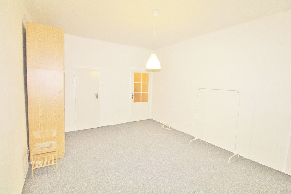 🌿 Nájem byt 1+kk (cca 30 m²) u metra C Pankrác v klidné ulic
