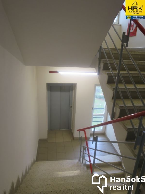 Pronájem kanceláře v Olomouci, ulice Jungmannova. Předmětem 