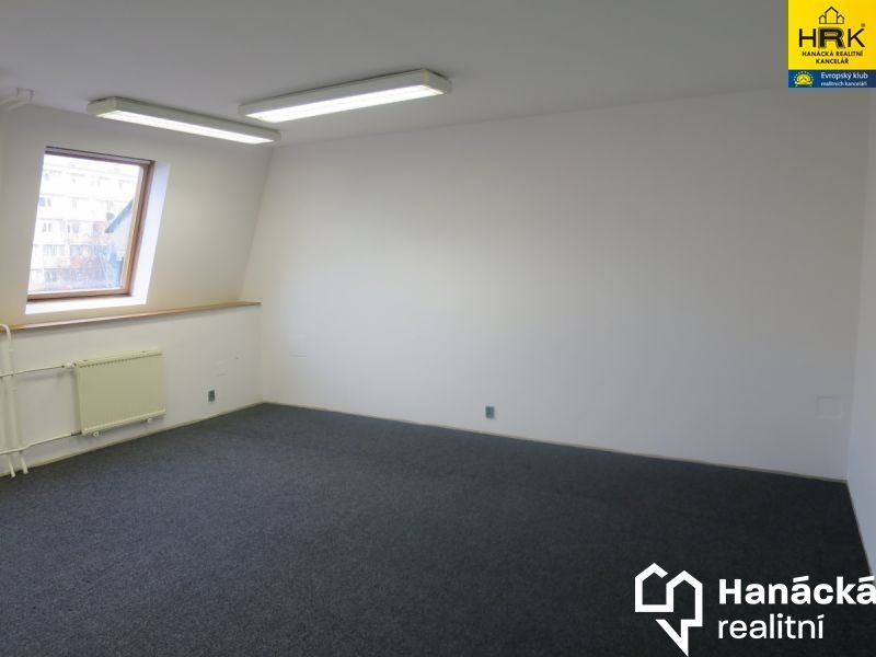 Pronájem kanceláře v Olomouci, ulice Jungmannova. Předmětem 
