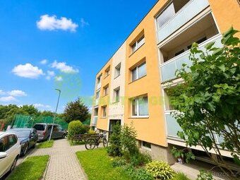 Prodám byt ve Zlíně-Malenovicích, jedná se o byt 2+1 (52m2) 