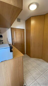Přímý majitel pronajme pěkný, slunný byt 2+1, 60m2 s lodžií 