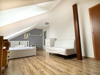 Prostorný rodinný dům 200 m² ve Slavkově u Brna – ideální pr