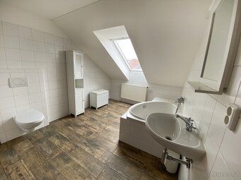 Prostorný rodinný dům 200 m² ve Slavkově u Brna – ideální pr