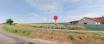 Nabízíme k prodeji pozemek o ploše 1668 m2 v obci Nuzířov, v