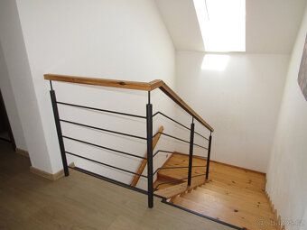 Nabízíme Vám novostavbu samostatně stojícího dvoupodlažního 