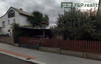 Prodej zděné garáže o 18m2. Do garáže je zavedena elektřina 