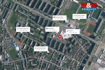 Nabízíme k pronájmu obchodní prostor v lukrativní lokalitě M
