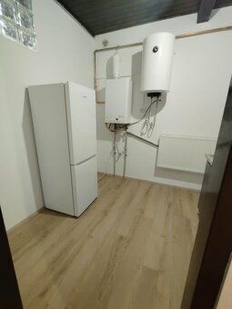 Nabízíme k dlouhodobému pronájmu jednotku v dispozici 2+1 o 