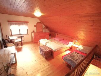 Prodej stylové chaty v Přímělkově – unikátní rekreační nemov