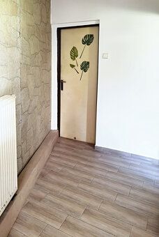 Realitní kancelář JUVIPA s.r.o. nabízí k prodeji samostatně 