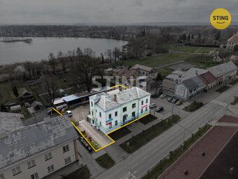 K prodeji komerční objekt s pozemkem dvora a menšími přilehl