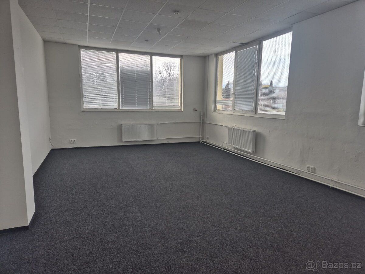 Předmět: Pronájem kanceláří 54 m² a 25 m² v Kolíně – i jedno