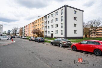 Pronájem bytu 2+1 po rekonstrukci, 56 m² – Ostrava, ul. Kosm