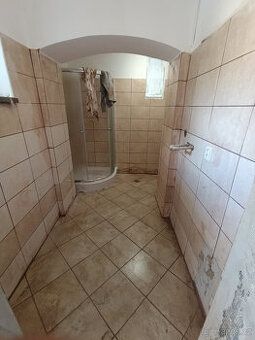Pronajmu byt v rodinném domě. Nyní ještě probíhá rekonstrukc