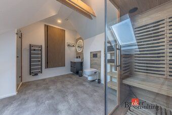 Prodej rodinného domu 291 m2, pozemek 735 m2, Zlonín, Praha 
