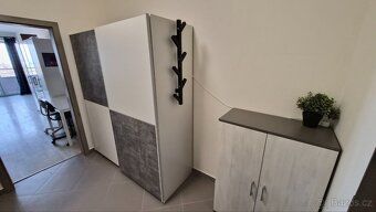 Nabízím k dlouhodobému pronájmu bytovou jednotku s dispozicí