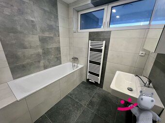 Ev.č. 58801 Nabízíme vám k pronájmu moderní byt 4+kk/L situo