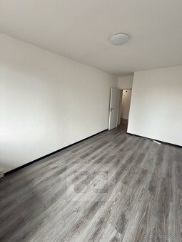 Ev.č. N09375 K nastěhování ihned. Nabízíme Vám k pronájmu by