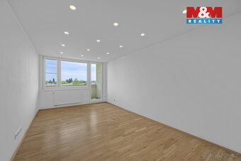 Nabízíme k prodeji byt 2+1, celková plocha 73 m² se dvěma lo
