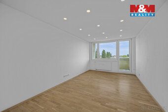 Nabízíme k prodeji byt 2+1, celková plocha 73 m² se dvěma lo