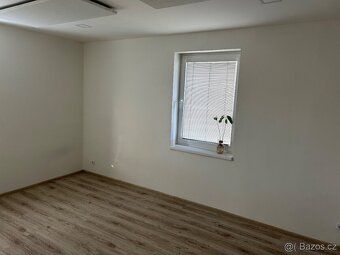 Nabízíme pronájem bytu 2+KK o velikosti cca 55 m2 v dochozí 