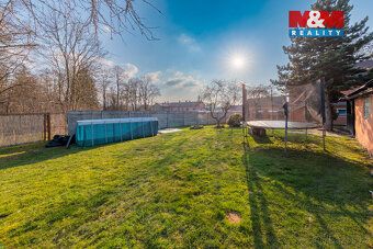 Nabízíme k prodeji dvoupodlažní rodinný dům o dispozici 4+kk