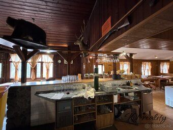 Nabízím k pronájmu objekt zavedené restaurace U Mokrošů v ob