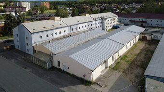 Na pronájem skladové prostory o výměře 263 m² v Tovární ulic
