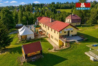 Exkluzivně nabízíme k prodeji zavedený horský penzion s rest