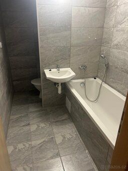 Nabízíme pronájem bytu 2+kk(48m2)ul.Přítkovská v Teplicích.B