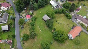 Prodej stavebního pozemku v malebné obci Velká Bukovina, 4km