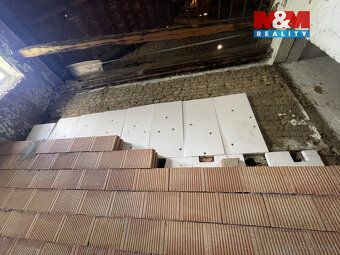 Nabízíme k prodeji rodinný dům v obci Klužínek u Hvozdu. Nem