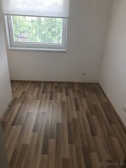 Pronájem bytu 1+kk o CP 46 m2 blízko centra obce Jičín. Disp