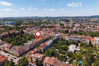 Prodej bytu 3+1 s balkonem a parkováním ve dvoře, 76 m², Brn