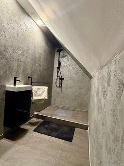 Prodej generačního domu 335m2 s pozemkem 1686m2 Blatno, Chom