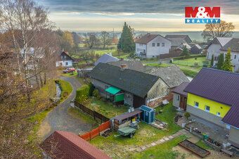 Nabízíme k prodeji rodinný dům o dispozici 2+1 v malebné čás
