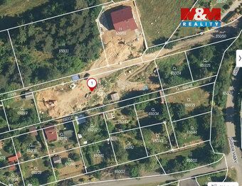 Nabízíme k prodeji krásný stavební pozemek o rozloze 1 606 m
