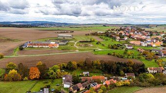 Nabízíme k prodeji rozlehlý areál o celkové výměře 42 888 m²