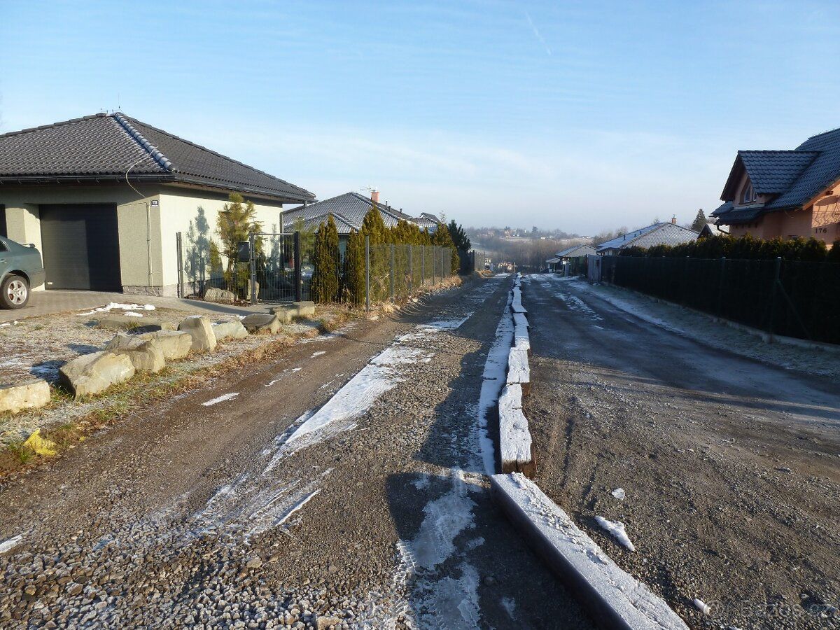 1)Český Těšín, Stanislavice.... Jedná se o ucelený obdélníko