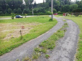 1)Karviná – Louky o rozloze zhruba 2.000 m2 v katastru města