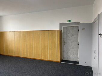 Nabízíme pronájem komerčních prostor v Šumperku. Prostor 48m