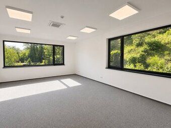 Nabízíme k pronájmu kancelářský prostor o velikosti 34 m2 v 