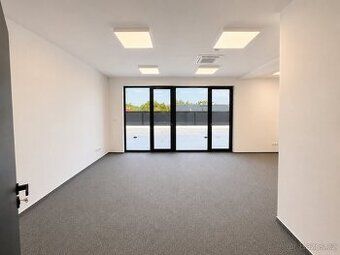 Nabízíme k pronájmu kancelářský prostor o velikosti 34 m2 v 