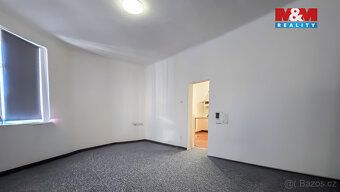Nabízíme k prodeji plně obsazený nájemní dům s kombinací byt