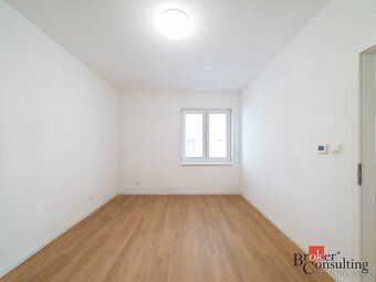 Prodej, byty/2+kk, 37 m2, Cottonové 1962/3, 70900 Ostrava, O